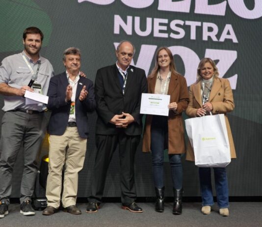 Investigación de Ciencias Agrarias recibió el Primer Premio en el Congreso Aapresid 2026
