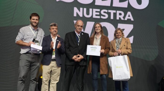 RECONOCIMIENTO Investigación de Ciencias Agrarias recibió el Primer Premio en el Congreso Aapresid 2026