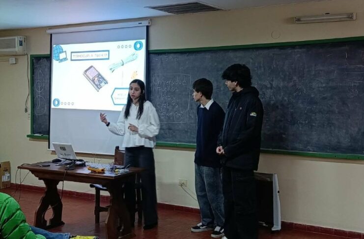 Estudiantes de una escuela técnica desarrollan sistema de monitoreo térmico para investigadores de la UNNE/CONICET