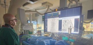 Entrevista Se recibió en la UNNE y dirige un área en el Hospital más importante de Israel