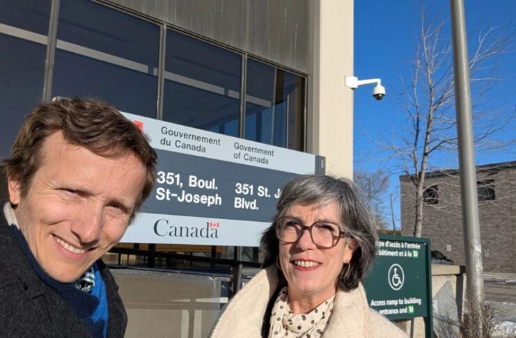 Con trámite digital, validan títulos de la facultad de Ciencias Económicas en EEUU y Canadá