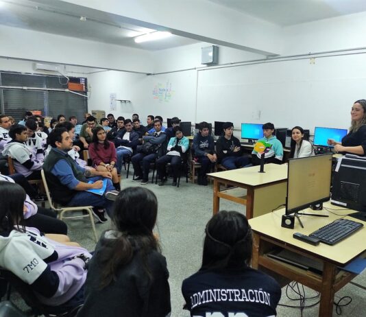 La UNNE acercó a secundarias de Goya, talleres para facilitar el ingreso a la universidad