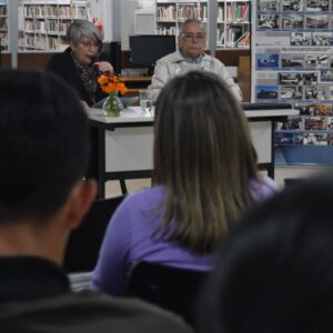 Charla Prof. Altamirano por 63 aniversario Biblioteca Central UNNE3