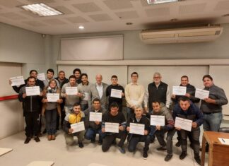 EN RESISTENCIA Escuela de oficios: unas 30 personas terminaron el primer módulo del curso de Instalaciones Eléctricas de Vivienda