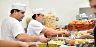 EN CHACO Y CORRIENTES La UNNE fortalece su política de bienestar: más del 80% del servicio de comedor es para estudiantes becados