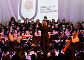 EL LUNES 9 EN RESISTENCIA La música sinfónica engalanó el inicio de los festejos por los 68 años de la UNNE