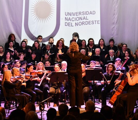 La música sinfónica engalanó el inicio de los festejos por los 68 años de la UNNE