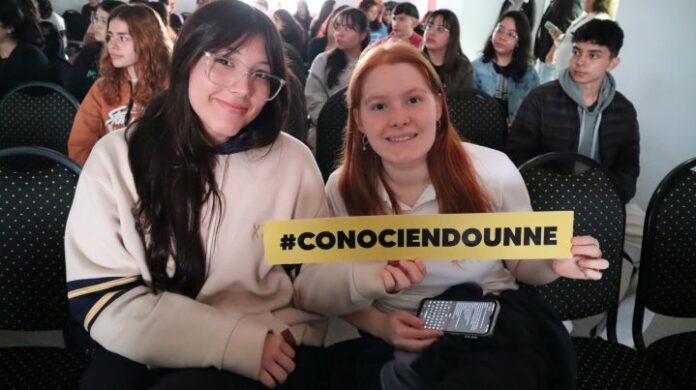 Conociendo UNNE tapa