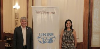 La UNNE suscribió convenio de cooperación con la Universidad Iberoamericana de Asunción