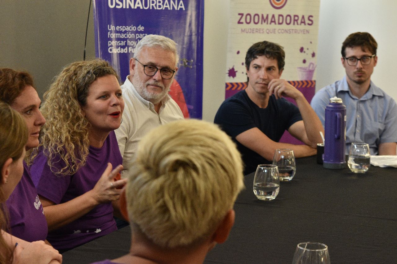 Desde la Escuela de Educación Profesional, la UNNE lanzó una capacitación  en construcción destinada a mujeres | Medios Unne