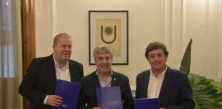 NUEVAS OFERTAS ACADÉMICAS EN AMBOS MUNICIPIOS La UNNE suscribió convenios marcos de cooperación con los municipios correntinos de La Cruz y Alvear