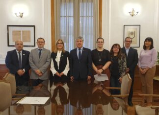 CONVENIO MARCO DE COLABORACIÓN RECÍPROCA La UNNE se asocia al ministerio de Educación de Corrientes para potenciar la formación y capacitación educativa en todo el territorio