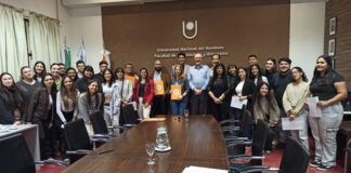 FIRMA DE ACUERDO Estudiantes de Diseño Gráfico harán prácticas profesionales en empresas de la región y nacionales