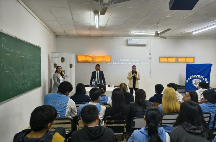 Estudiantes del Colegio Edgar Romero Maciel conocieron la Licenciatura en Criminalística de la UNNE