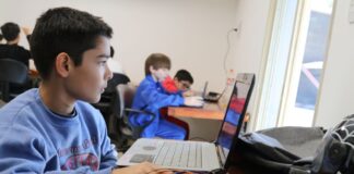 Curso de Formación en Robótica para niños y niñas en General Pinedo