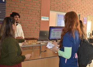 EXÁMEN UNICO DE RESIDENCIAS La Facultad de Medicina convoca a la Residencia de Medicina Familiar y Enfermería Comunitaria