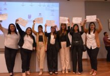 LICENCIATURAS EN ENFERMERÍA, KINESIOLOGÍA Y FISIATRÍA Nuevos profesionales de la salud recibieron sus diplomas en la Facultad de Medicina