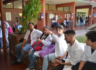 INVESTIGACIÓN Estudiantes de Medicina realizarán por primera vez pasantías en los laboratorios de la facultad