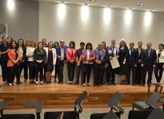 UN LOGRO ACADÉMICO DE EXCELENCIA En Medicina se entregaron los primeros diplomas del Doctorado