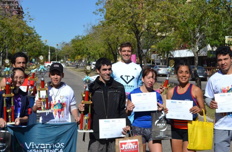 Más de un centenar de participantes corrieron la primera Maratón Estudiantil de Humanidades-UNNE