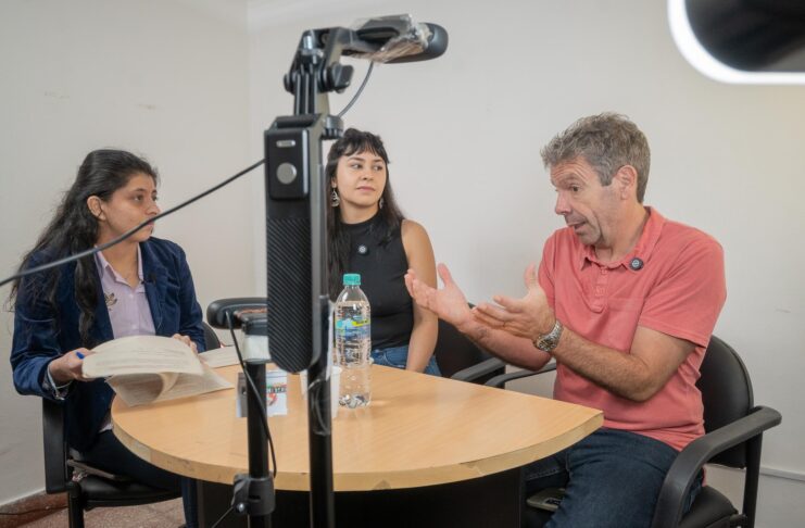 Martin Becerra en la UNNE: “Cada innovación tecnológica reconfigura relaciones de poder”