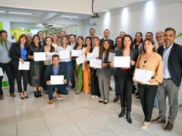 Se entregaron certificados de finalización de la Diplomatura Universitaria en Gestión de Servicios Sanitarios