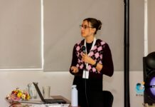 MARIA BELEN ALFONSO, INVESTIGADORA EN KYUSHU- JAPÓN «A nivel global, hay una producción excesiva de plásticos que supera los 400 millones de toneladas anuales»