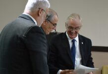 FACULTAD DE INGENIERÍA El ingeniero Carlos Depettris fue designado como Profesor Extraordinario de la UNNE