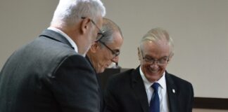 FACULTAD DE INGENIERÍA El ingeniero Carlos Depettris fue designado como Profesor Extraordinario de la UNNE