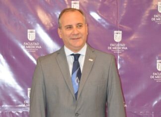 EL DR. MARIO PAGNO FUE ELECTO POR UNANIMIDAD La Facultad de Medicina tiene nuevo decano