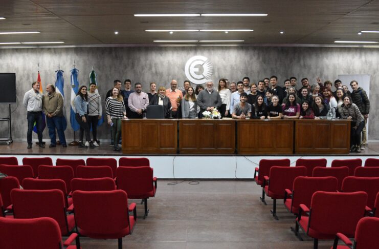 Del silencio al diálogo: segundo encuentro de reflexión sobre el proceso de reconstrucción democrática en nuestra universidad