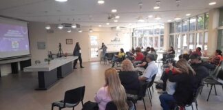 Extensión Universitaria Se graduaron líderes comunitarios en una Diplomatura creada en la UNNE