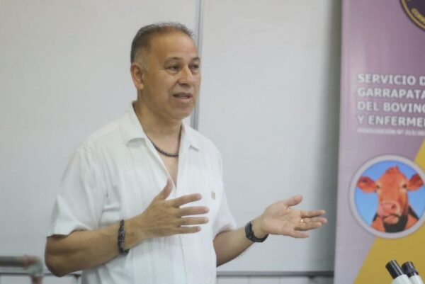 Dr. José Darío Álvarez
