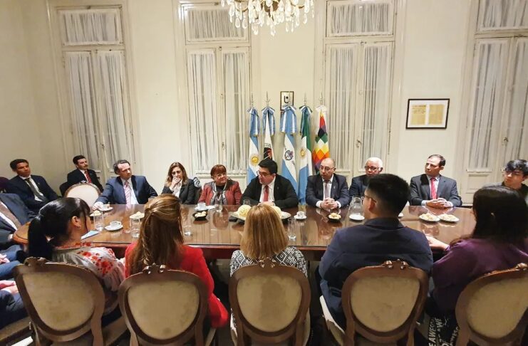 El Dr. Mario Villegas reelecto Decano en Derecho de la UNNE