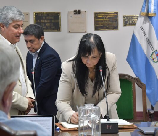 La Mgter. Margarita Correa de Payes asumió como Secretaria General Legal y Técnica