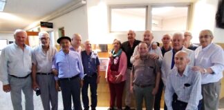 Ingeniería: placa conmemorativa por los 50 años del viaje a Europa de graduados