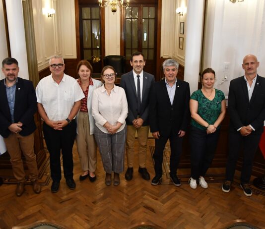 Funcionarios y docentes de Francia visitan la UNNE para fortalecer y proyectar vínculos en materia de formación agrícola