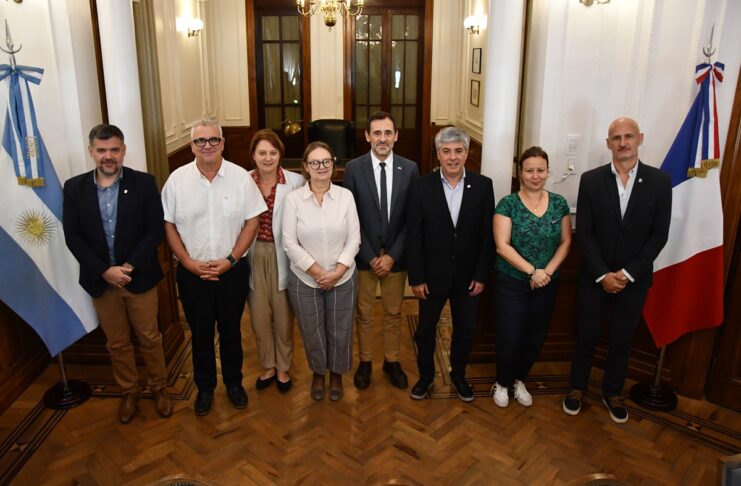 Funcionarios y docentes de Francia visitan la UNNE para fortalecer y proyectar vínculos en materia de formación agrícola