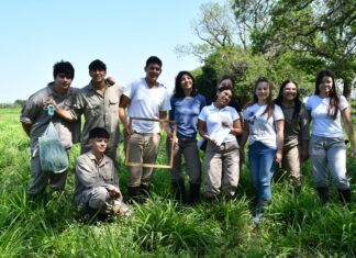 FORMACIÓN PREUNIVERSITARIA ERAGIA: una escuela que forma a jóvenes secundarios en producción, alimentos y genética