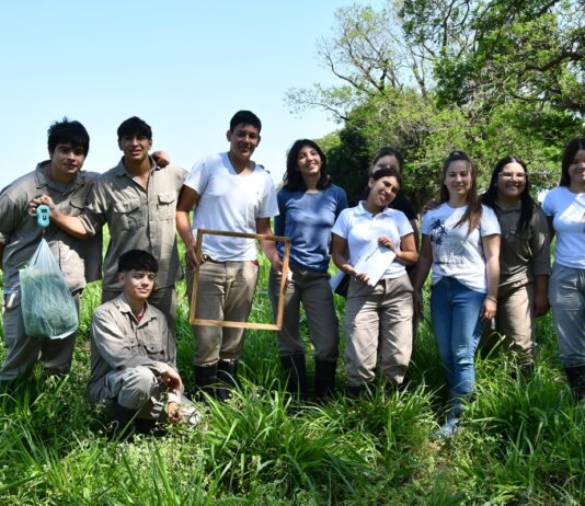 ERAGIA: una escuela que forma a jóvenes secundarios en producción, alimentos y genética