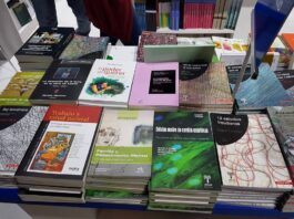 Con su producción editorial, radio en vivo y otras propuestas, la UNNE dice presente en la Feria del Libro de Corrientes