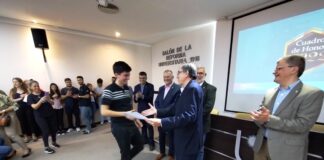 EXCELENCIA ACADÉMICA Ingeniería: entregaron distinciones a más de 90 estudiantes que se destacaron por su rendimiento académico