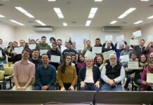 CIERRE PRIMER CUATRIMESTRE 2025 Egresados de la Escuela de Oficios sede Resistencia recibieron sus certificados