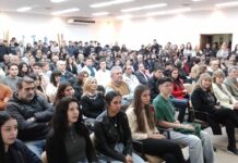 FACULTAD DE INGENIERÍA Estudiantes destacados en 2024 recibieron sus diplomas por integrar el Cuadro de Honor