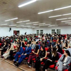 Entrega diplomas egresados Económicas UNNE