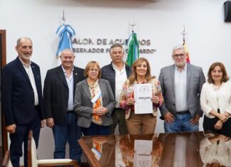 HISTÓRICO LOGRO PARA LA UNIVERSIDAD Y LA REGIÓN, TRAS 4 DÉCADAS La UNNE obtuvo el título de propiedad del predio en el Impenetrable, donde avanza con un Centro de Investigación y Desarrollo Sustentable