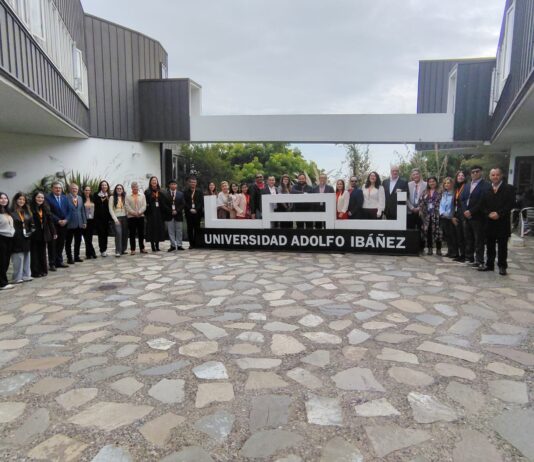 En Chile: la UNNE marcó presencia comprometida con la defensoría universitaria, la gobernanza y el desarrollo institucional