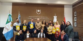 UNIVERSIDAD - EMPRESA - ESTADO Estudiantes de Diseño Gráfico podrán realizar pasantías en instituciones públicas y privadas de la región