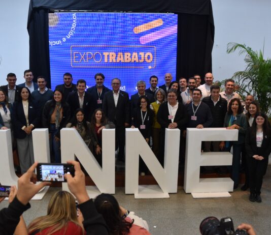 La UNNE realizó la Expo Trabajo para conectar su talento universitario con empresas del NEA