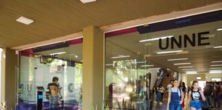 MÁS DE 10.500 PROFESIONALES EGRESADOS Ciencias Económicas celebra su aniversario 74°